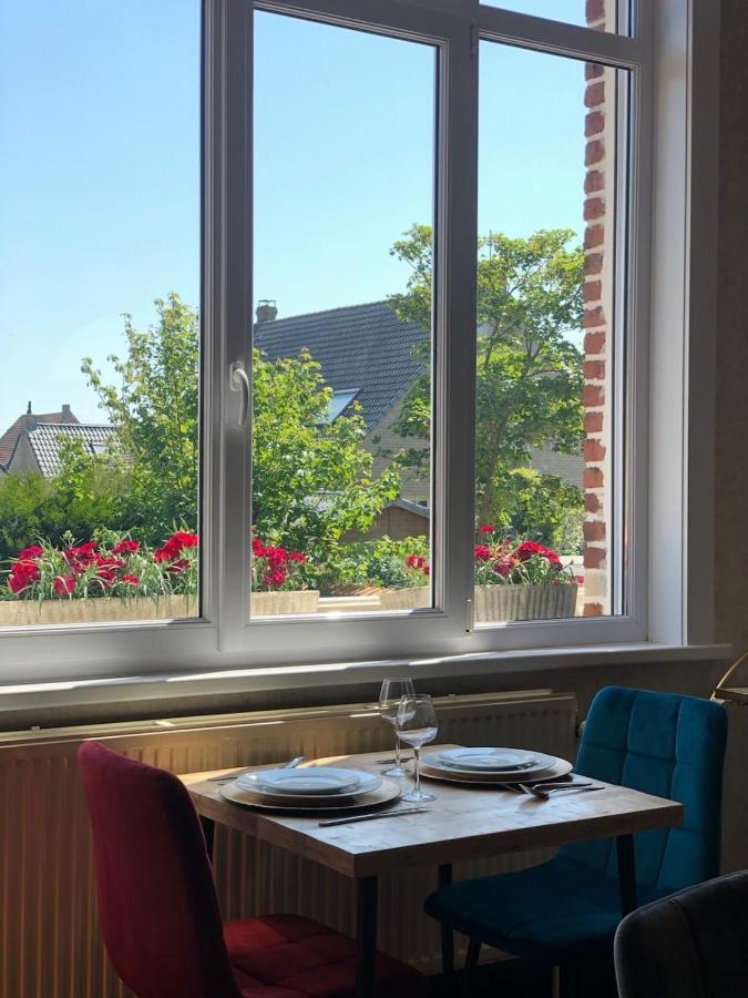 Gite La Villa Perroy A Proximite De La Plage Dunkirk Exteriör bild