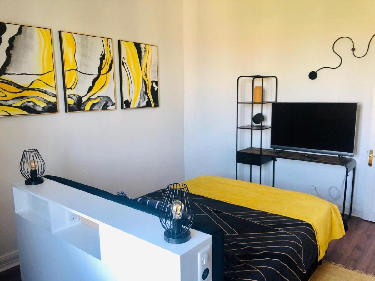 Gite La Villa Perroy A Proximite De La Plage Dunkirk Exteriör bild